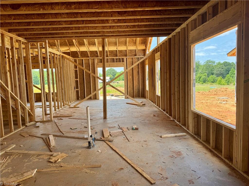 1715 Creekline Drive, Kernersville, North Carolina image 4