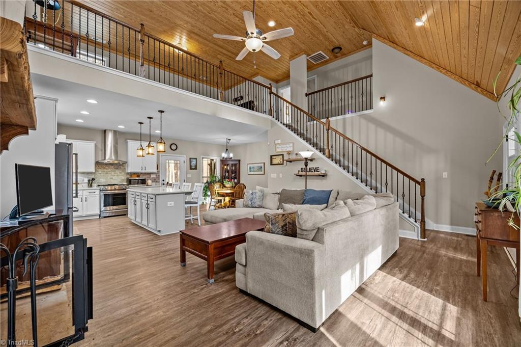 3225 Back Acres Road