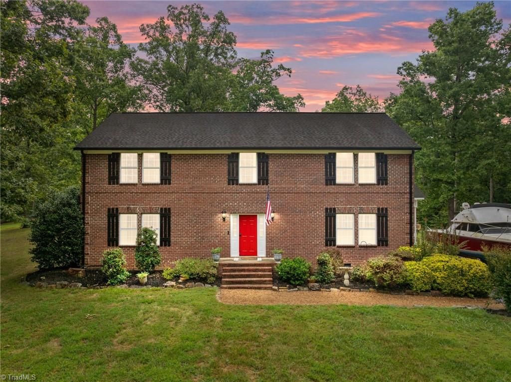 Photo of 25611 Bridgeport Road, Albemarle, NC 28001 (MLS # 1206146)