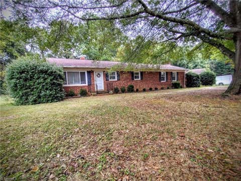 Photo for 4048 Sherwood Forest Drive