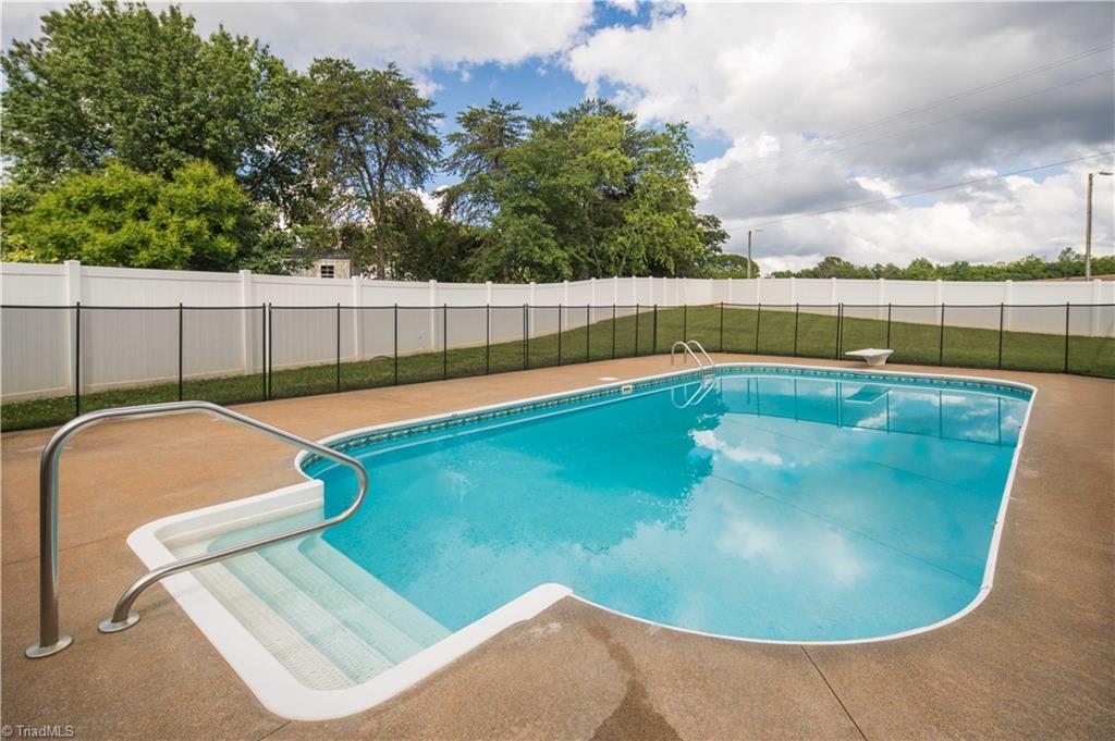 121 Bradberry Court, King, North Carolina image 32