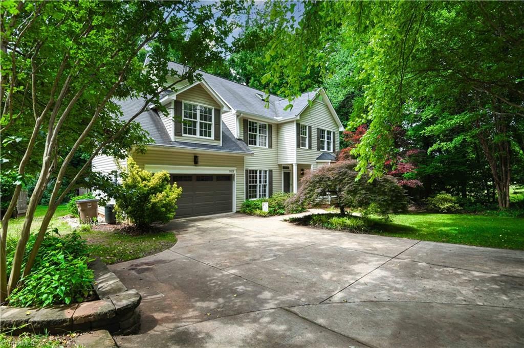 Photo of 5923 Ballinger Road, Greensboro, NC 27410 (MLS # 1221997)