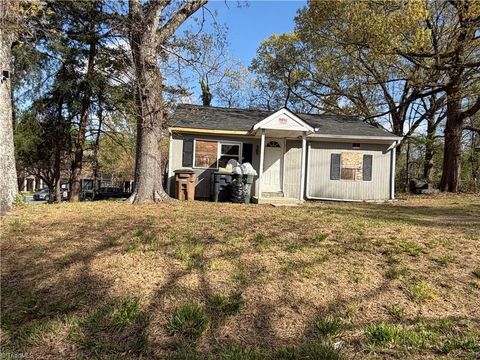 Homes For Sale - 4130 Causey Street<br/> Guilford County, Greensboro, NC 27407