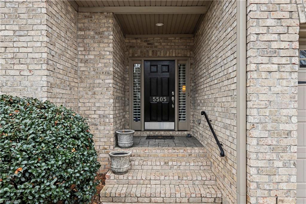 5505 Seven Gates Drive