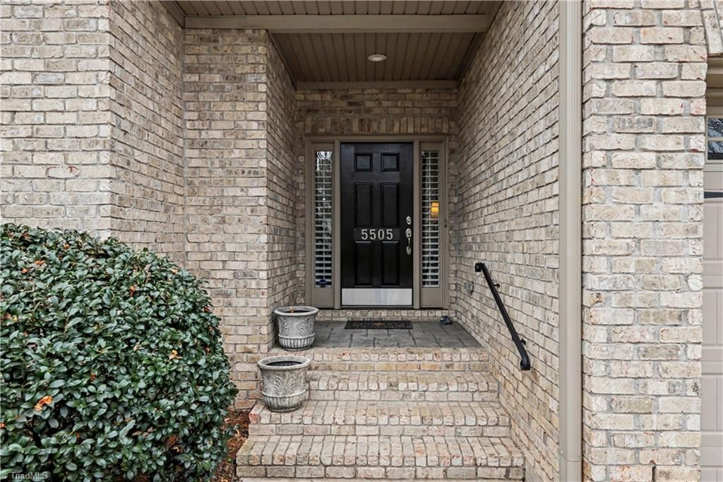 Photo of 5505 Seven Gates Drive, Greensboro, NC 27410 (MLS # 1210320)