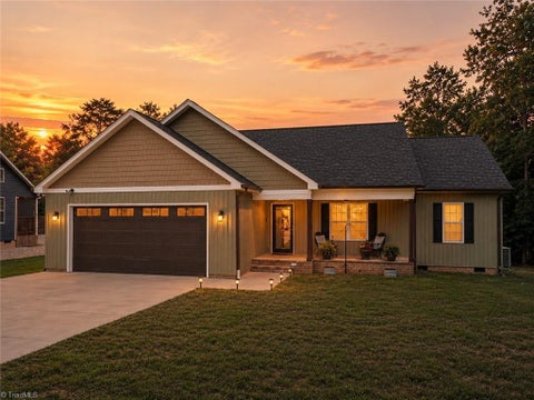 Homes For Sale - 4398 Nc Highway 135<br/> Rockingham County, Stoneville, NC 27048