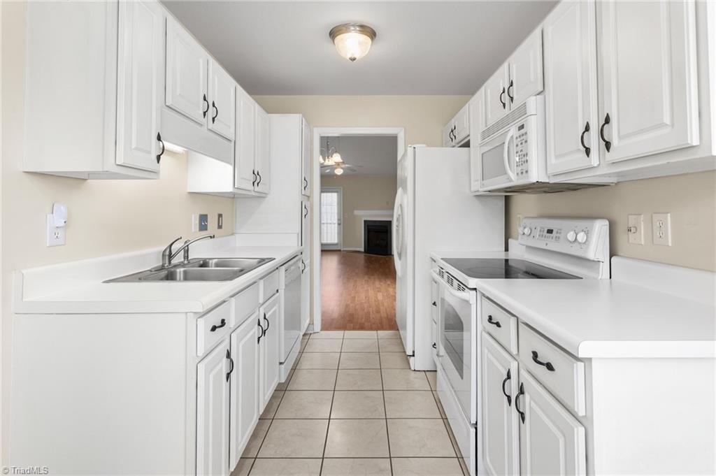 305 Glen Gate Circle