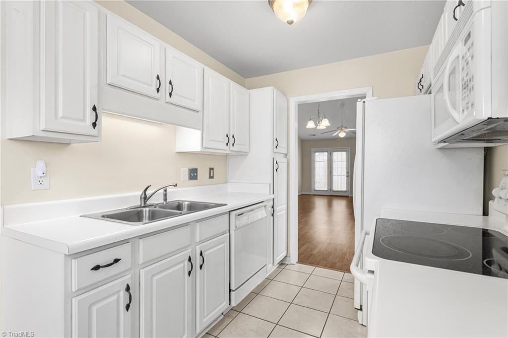 305 Glen Gate Circle