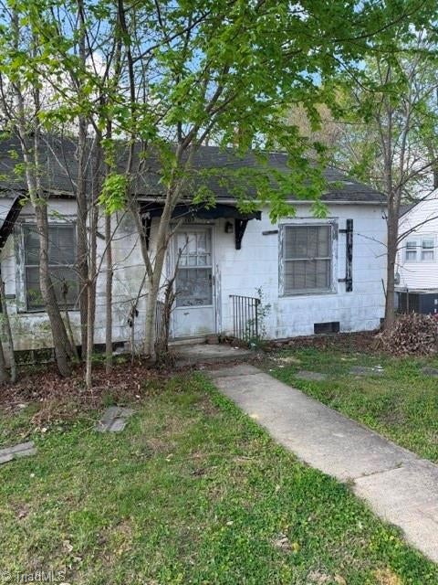 Homes For Sale - 107 Pine Street<br/> Thomasville, NC 27360