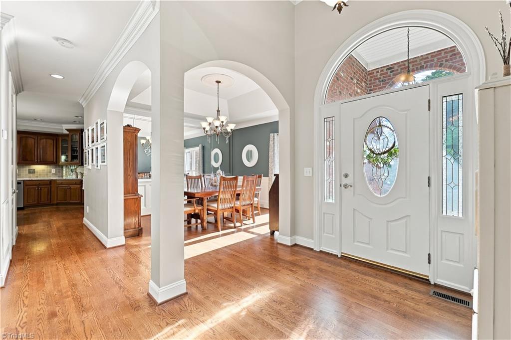 5807 Autumn Gate Drive