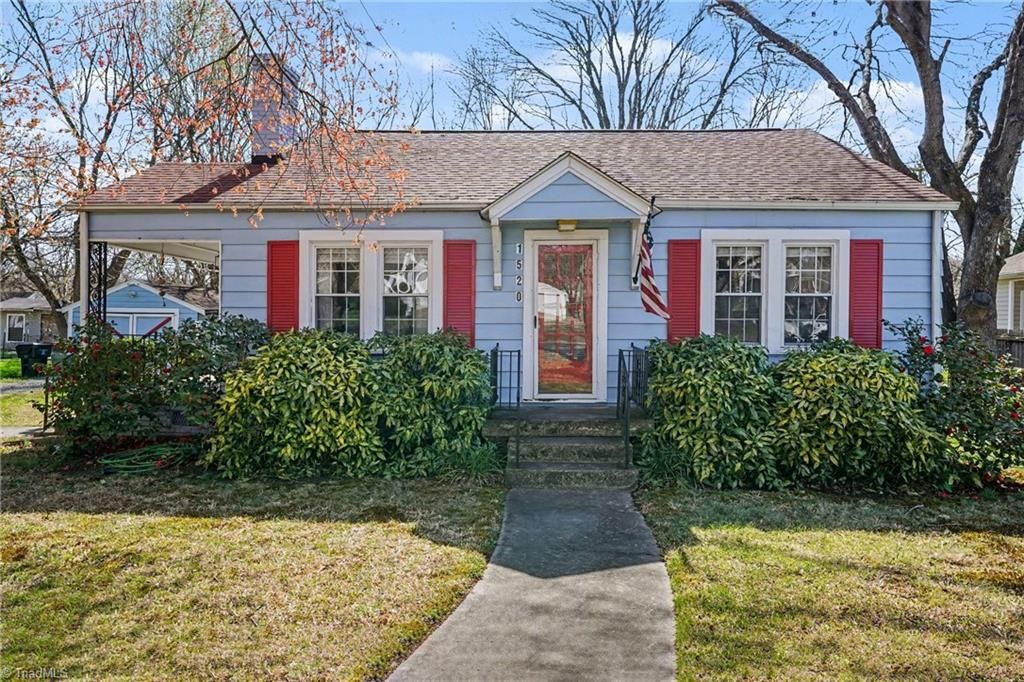 Photo of 1520 Albright Avenue, Burlington, NC 27215 (MLS # 1212427)