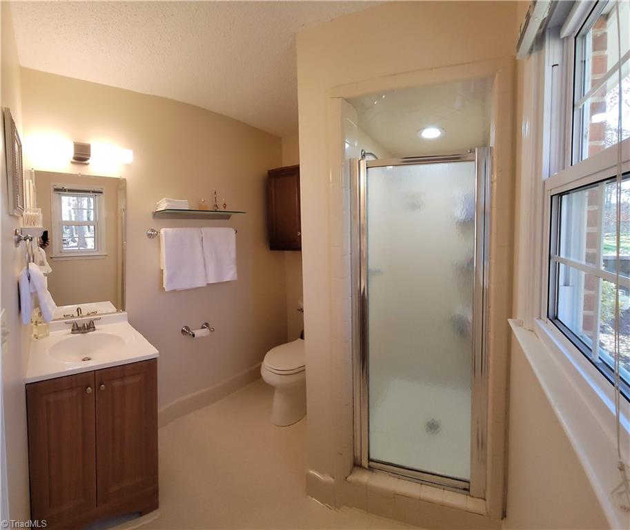 Photo 13 of 28 of 2908 Charolais Drive house