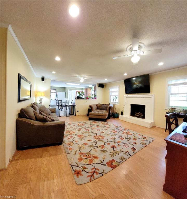 Photo 3 of 28 of 2908 Charolais Drive house