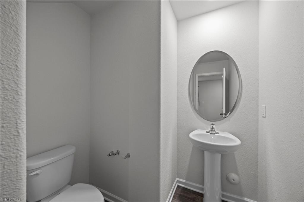 4613 Hazelburn Drive, Greensboro, North Carolina image 4