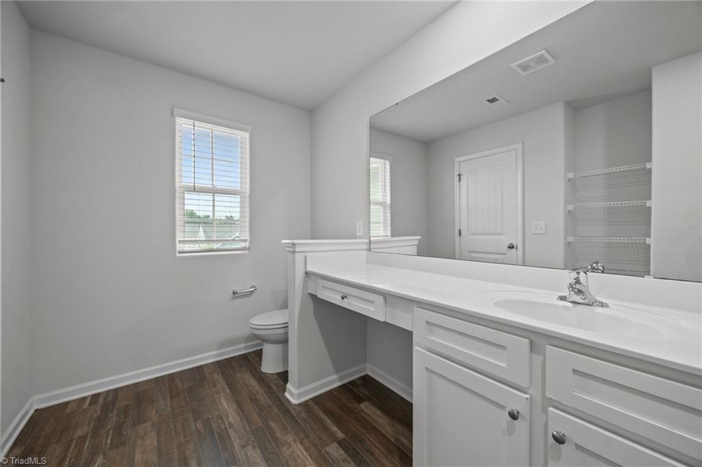 4613 Hazelburn Drive, Greensboro, North Carolina image 17