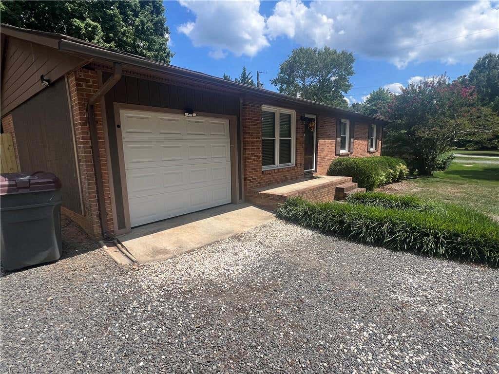 Photo of 509 Robinhood Road, Reidsville, NC 27320 (MLS # 1230157)