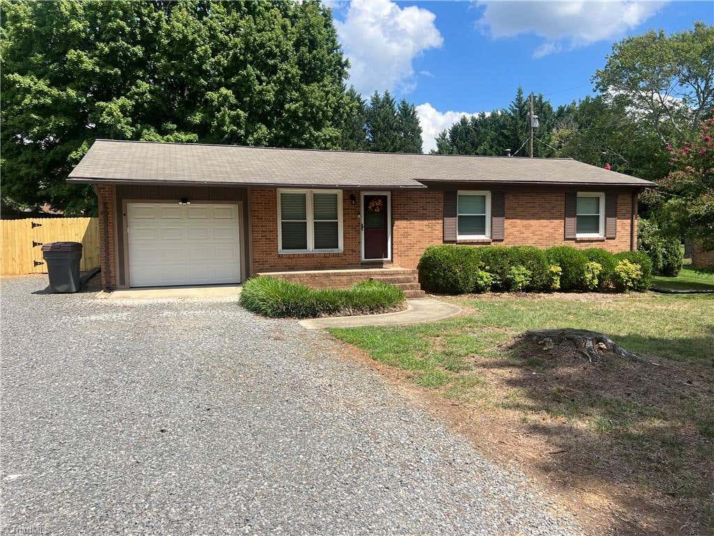 Photo of 509 Robinhood Road, Reidsville, NC 27320 (MLS # 1230157)