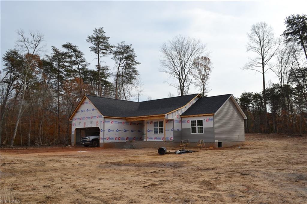 928 River Road
