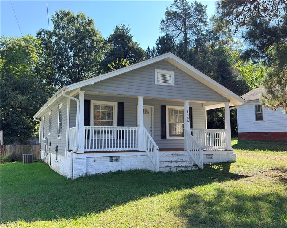 Photo of 1606 N Hamilton Street, High Point, NC 27262 (MLS # 1239362)