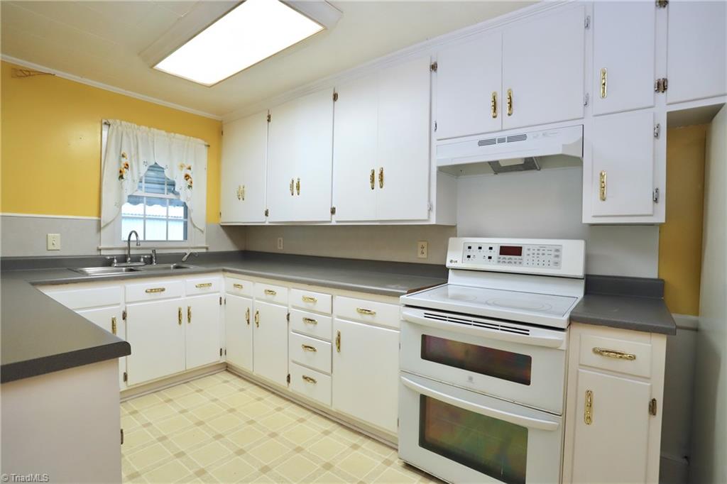 2006 Ashland Drive, Burlington, North Carolina image 11
