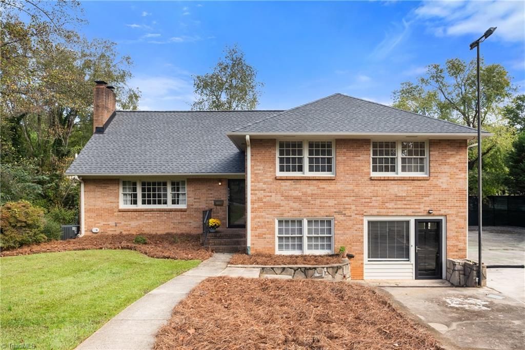 Photo of 3201 Crittenden Court, Winston-Salem, NC 27106 (MLS # 1213953)