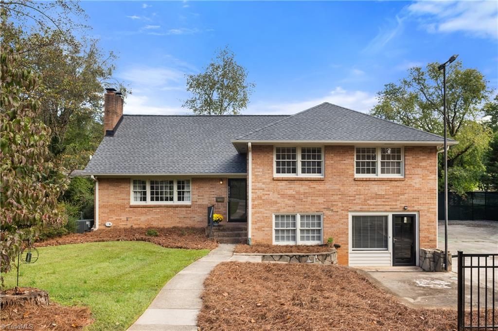 Photo of 3201 Crittenden Court, Winston-Salem, NC 27106 (MLS # 1213953)