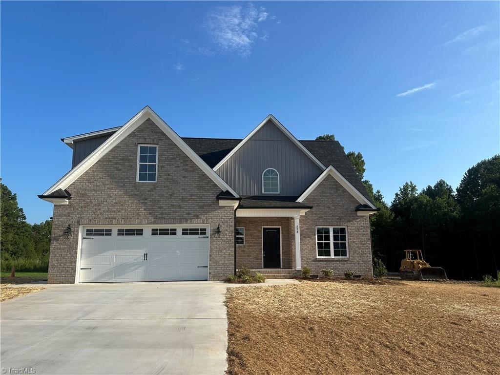 4624 Orchard Grove Drive, Clemmons, North Carolina image 1