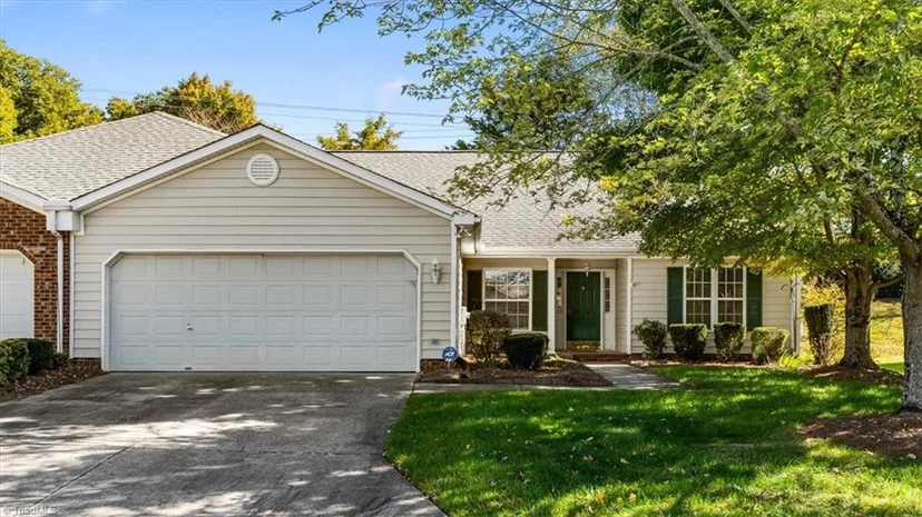 2956 Eagle Pointe Drive, photo 1 of 19