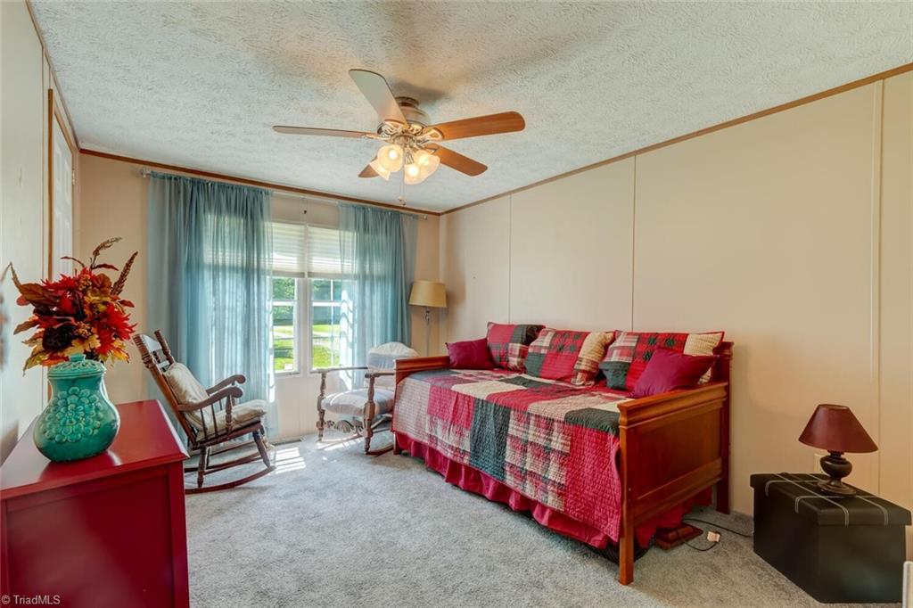 1112 Wagonwheel Road, Reidsville, North Carolina image 29