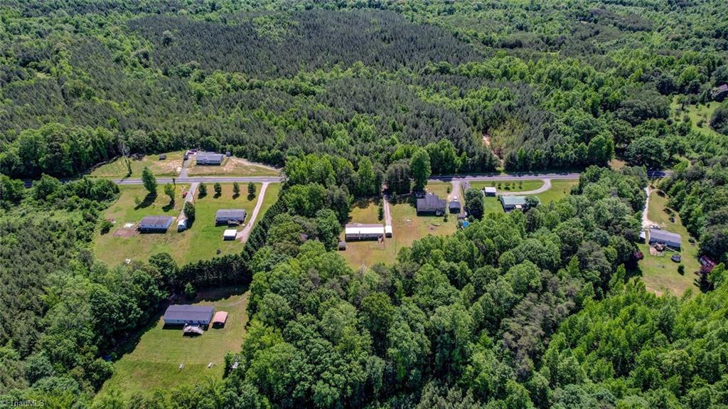 1112 Wagonwheel Road, Reidsville, North Carolina image 36