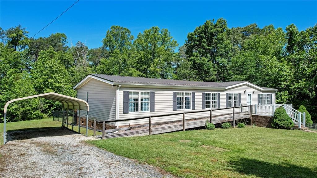 1112 Wagonwheel Road, Reidsville, North Carolina image 38