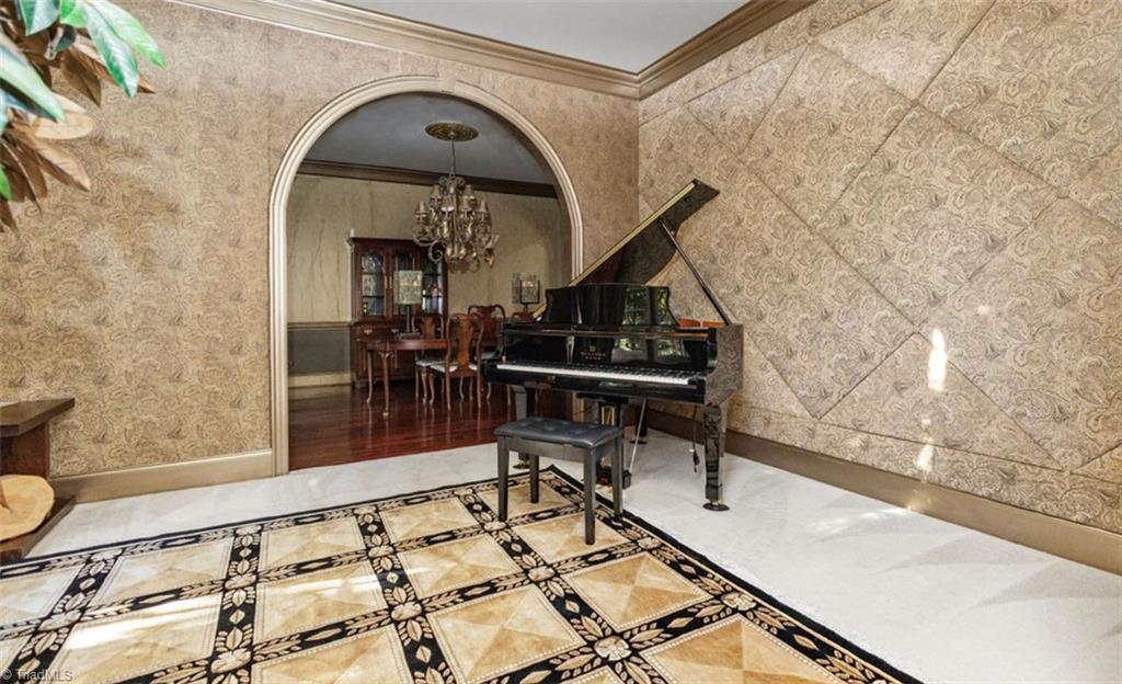 5018 Carlson Dairy Road