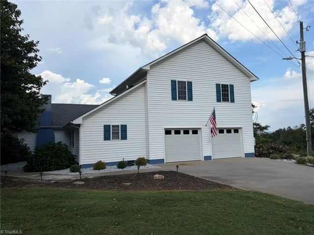 610 Little Mountain Church Road, photo 2 of 36
