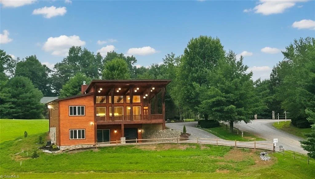 16 Bear Lodge Drive, Sparta, NC, 28675