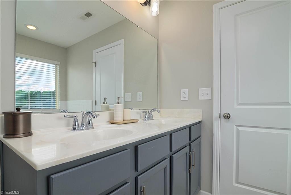 729 Centennial Street, Gastonia, North Carolina image 32