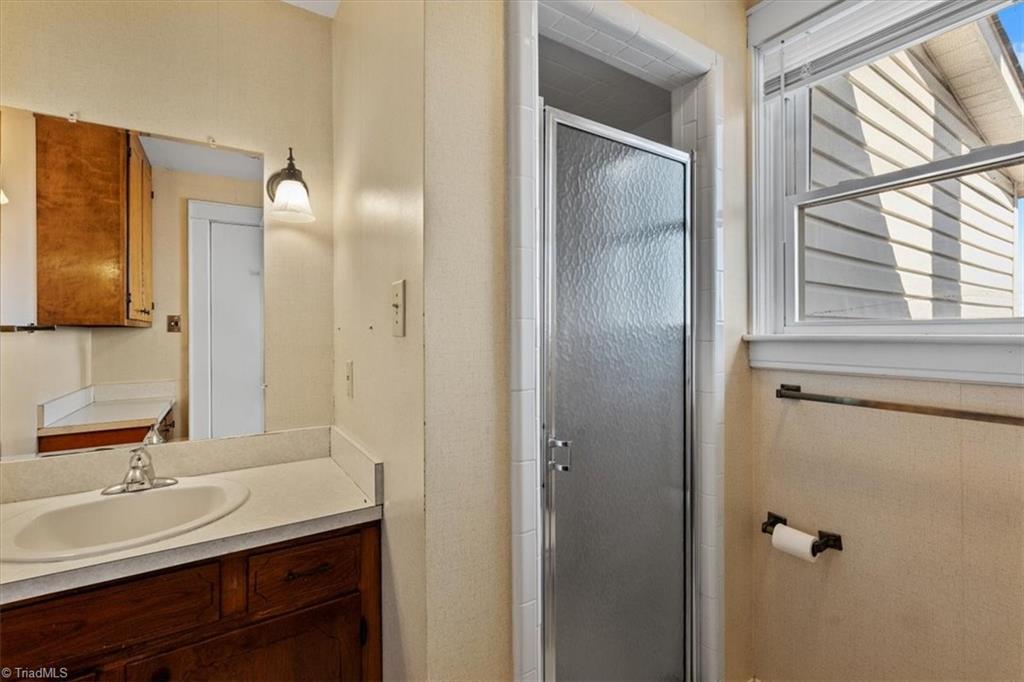 308 Highland Drive, Eden, North Carolina image 24