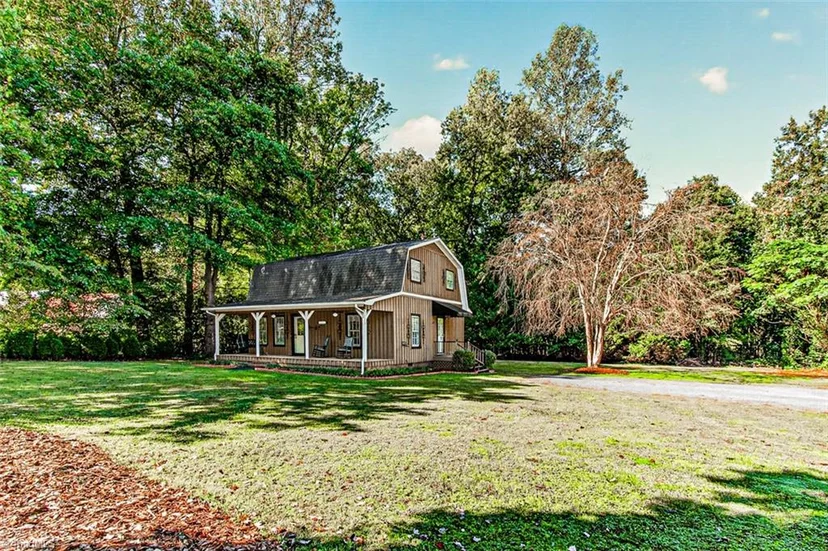 4771 Silverwood Lane, photo 1 of 29