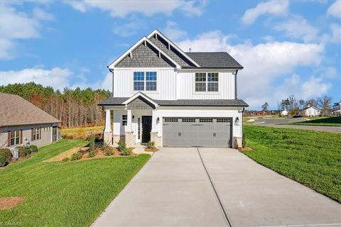 A home in Kernersville