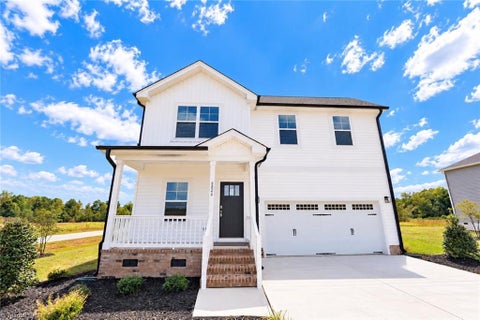 Homes For Sale - 6820 Steeplegate Drive #16 SG<br/> Guilford County, Burlington, NC 27215