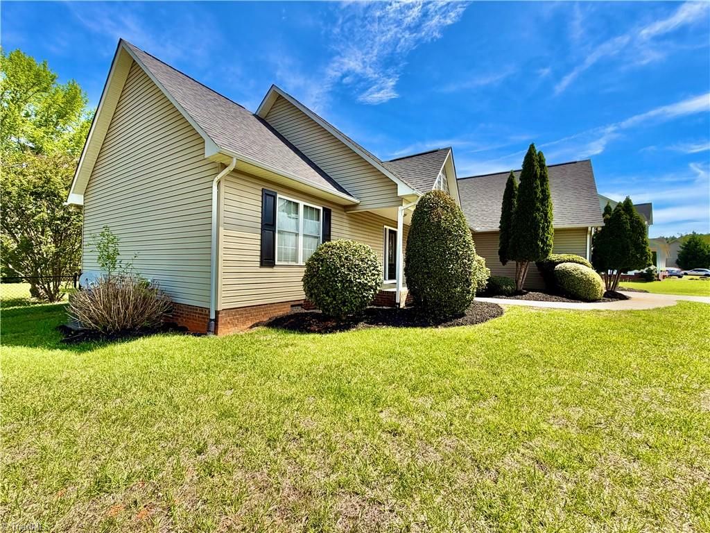 Photo of 1070 Lucky Lane, Salisbury, NC 28146 (MLS # 1216684)
