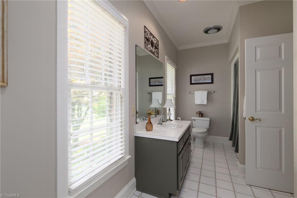 Lewisville, North Carolina 27023, United States, 4 Bedrooms Bedrooms, ,5 BathroomsBathrooms,Residential,Pending,155160