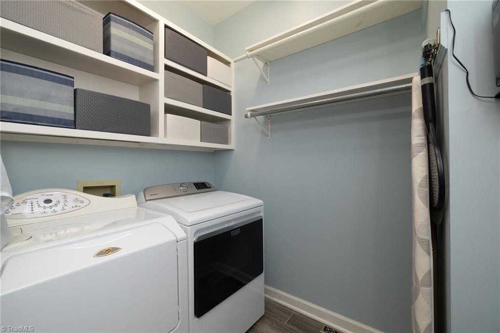 Lewisville, North Carolina 27023, United States, 4 Bedrooms Bedrooms, ,5 BathroomsBathrooms,Residential,Pending,155160