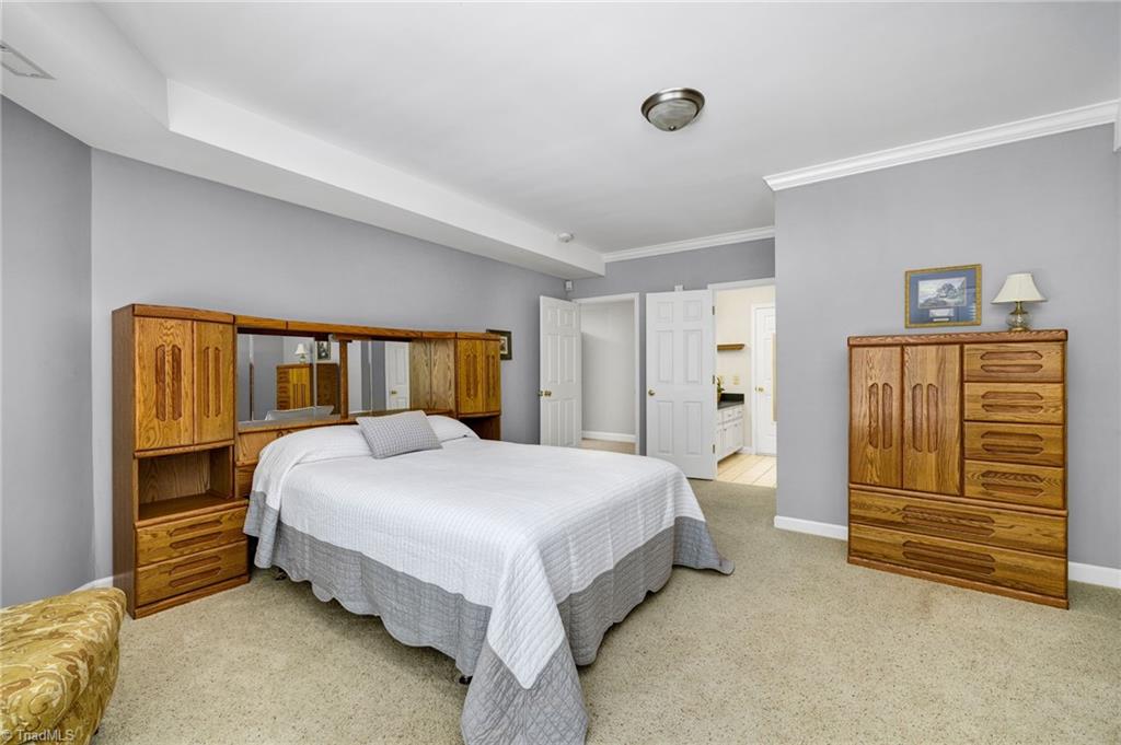 Lewisville, North Carolina 27023, United States, 4 Bedrooms Bedrooms, ,5 BathroomsBathrooms,Residential,Pending,155160