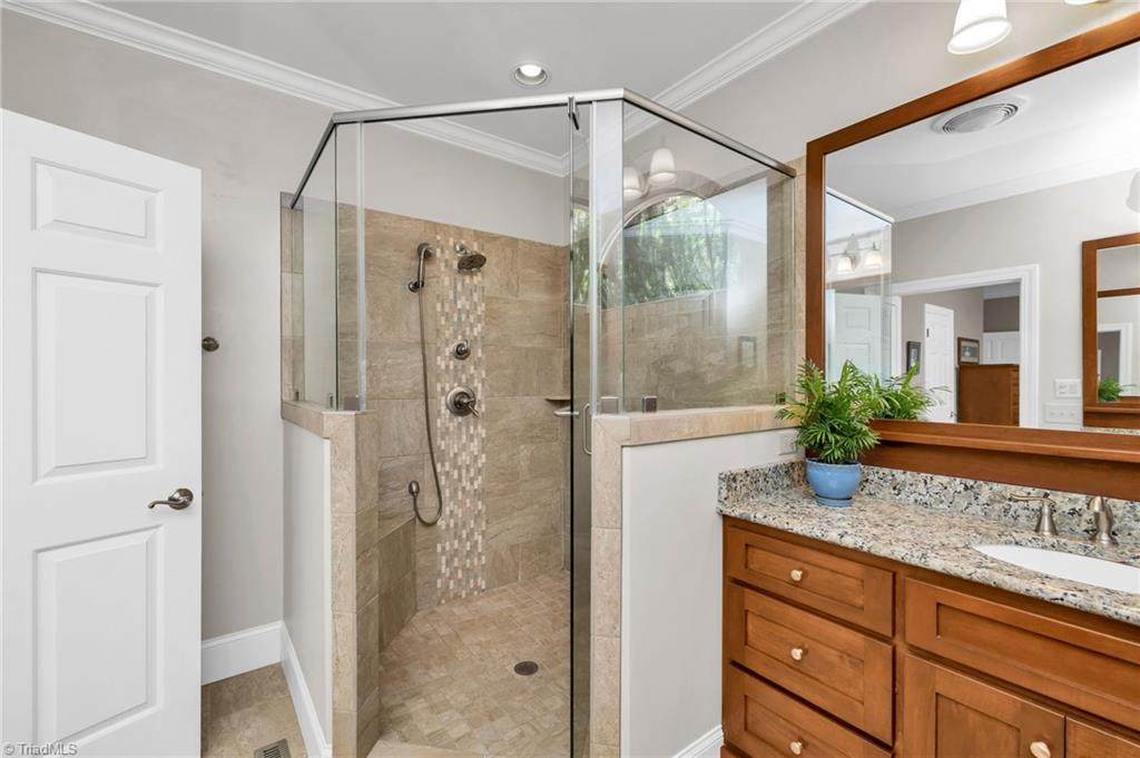 Lewisville, North Carolina 27023, United States, 4 Bedrooms Bedrooms, ,5 BathroomsBathrooms,Residential,Pending,155160