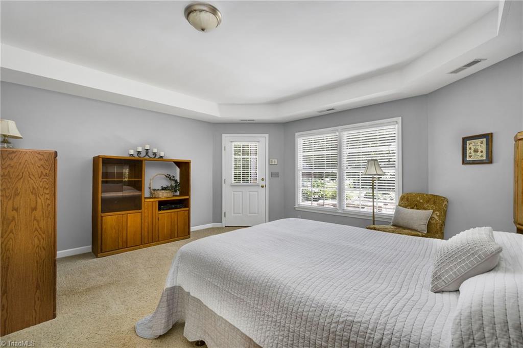 Lewisville, North Carolina 27023, United States, 4 Bedrooms Bedrooms, ,5 BathroomsBathrooms,Residential,Pending,155160