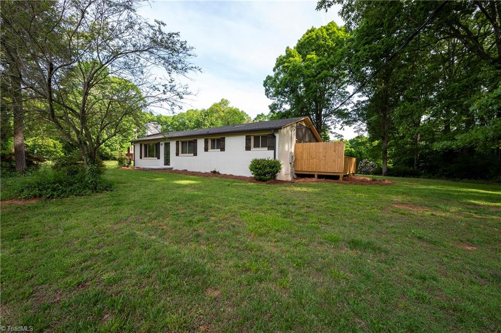 110 N Claybon Drive, Advance, North Carolina image 3