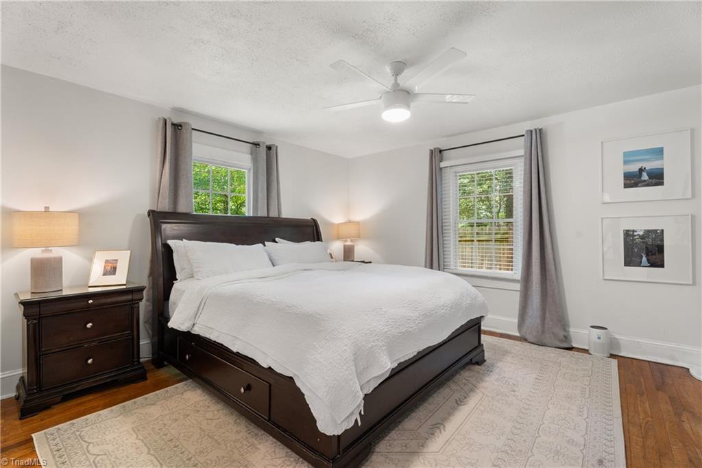 Winston-Salem, North Carolina 27104, United States, 2 Bedrooms Bedrooms, ,2 BathroomsBathrooms,Residential,Pending,160457