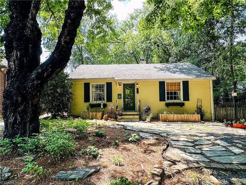 Homes For Sale - 415 Aberdeen Terrace<br/> Greensboro, NC 27403
