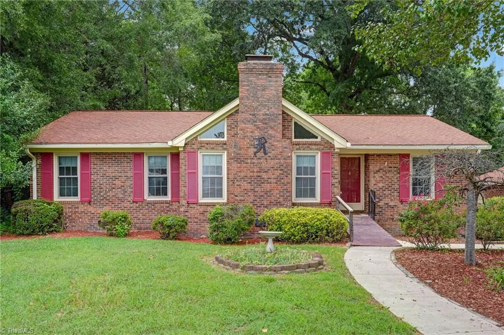 1823 Woodhue Drive, Burlington, NC, 27215