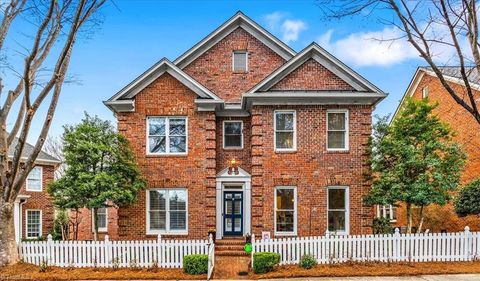 Homes For Sale - 14 Checkerberry Square<br/> Greensboro, NC 27455